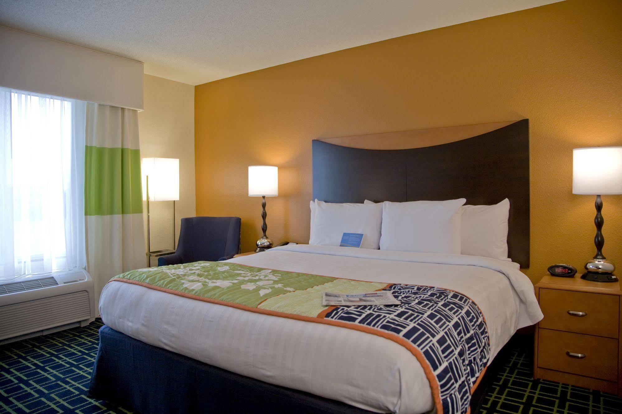 Fairfield Inn And Suites By Marriott Montgomery Eastchase Exterior foto